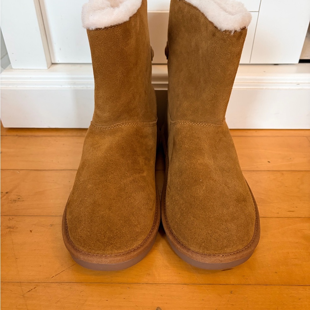 Koolaburra Tan Kids Boots